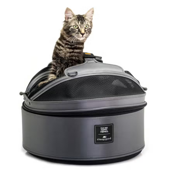 Coco & Pud Sleepypod Pet Carrier with cat inside